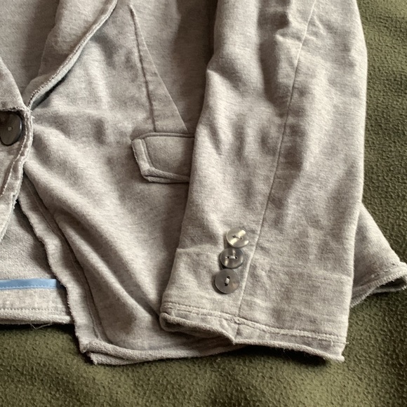 Coldwater Creek heather gray, long sleeve jacket.  Size 8. - Picture 5 of 13